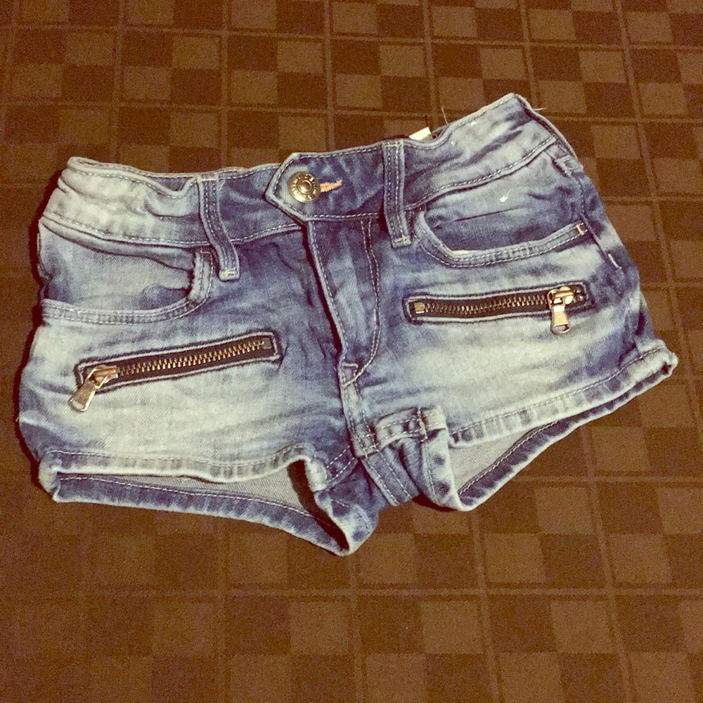 HM shorts